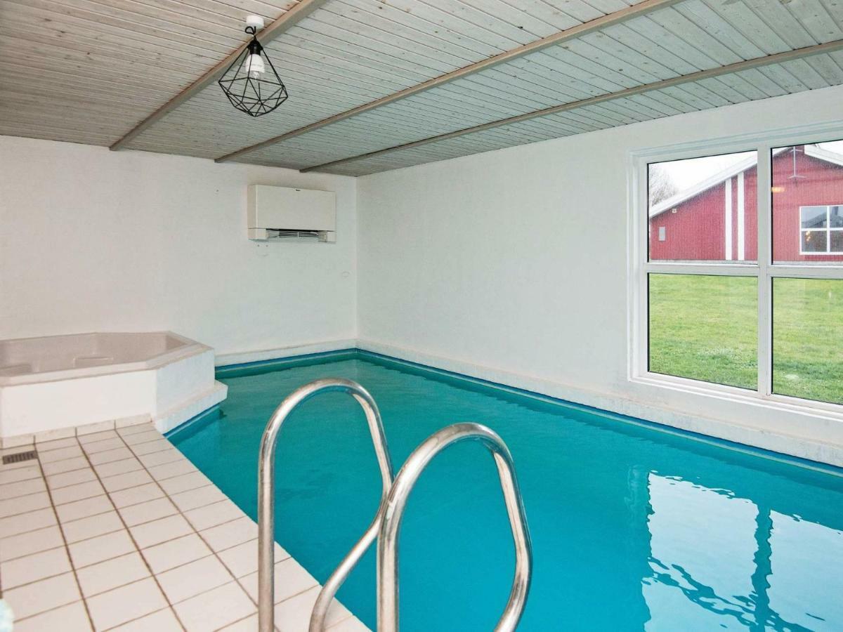 12 Person Holiday Home In Норборг Экстерьер фото